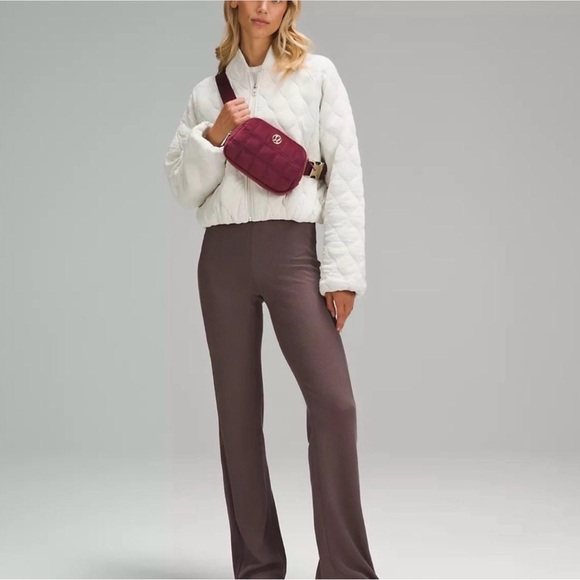 lululemon athletica Velour Quilted Wine Crossbody Belt Bag with Gold Logo - Picture 3 of 3